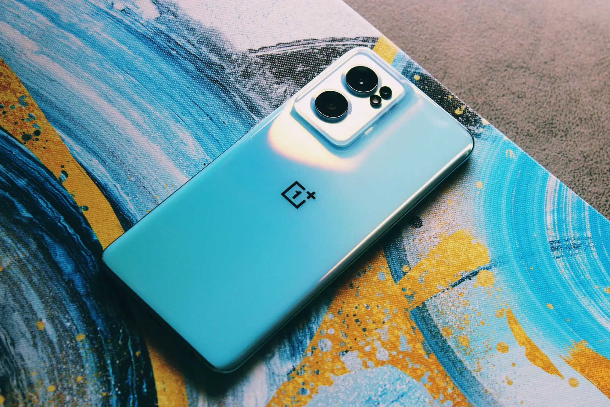 Read more about the article Grab the iPhone 11 Pro Max Now at a Big Discount Before It’s Gone!